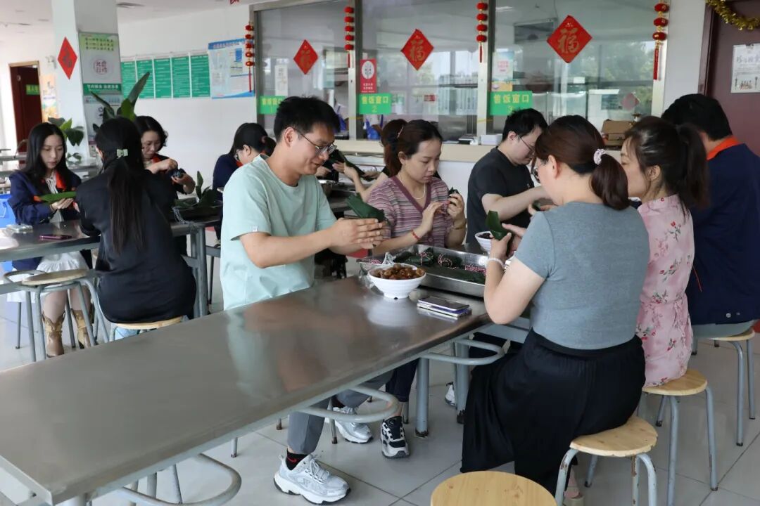 凯盛玻璃控股成员企业开展端午主题活动