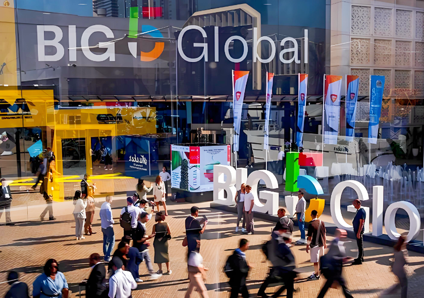 聚力拓新丨凯盛玻璃控股亮相迪拜BIG5，与中东市场共筑绿色未来