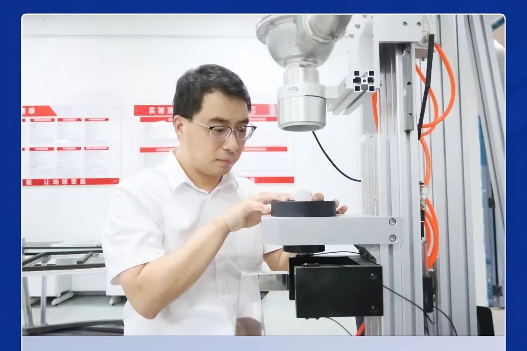 媒体聚焦 | 主流媒体走进凯盛玻璃控股，探访高质量发展